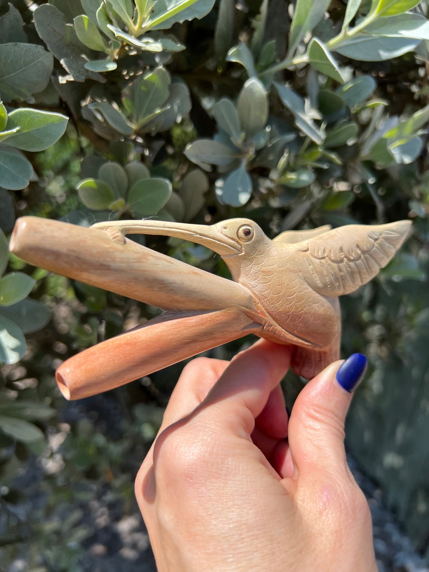 Hand Carved Hummingbird Kuripe