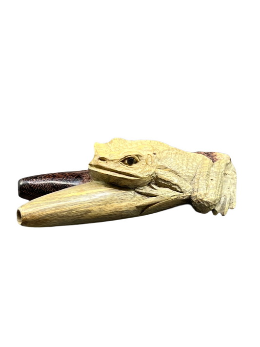 Hand Carved ~ The Toad ~ Kuripe