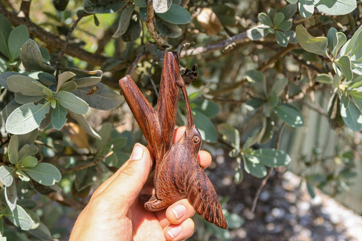 Hand Carved Hummingbird Kuripe - Katukina KAT1998